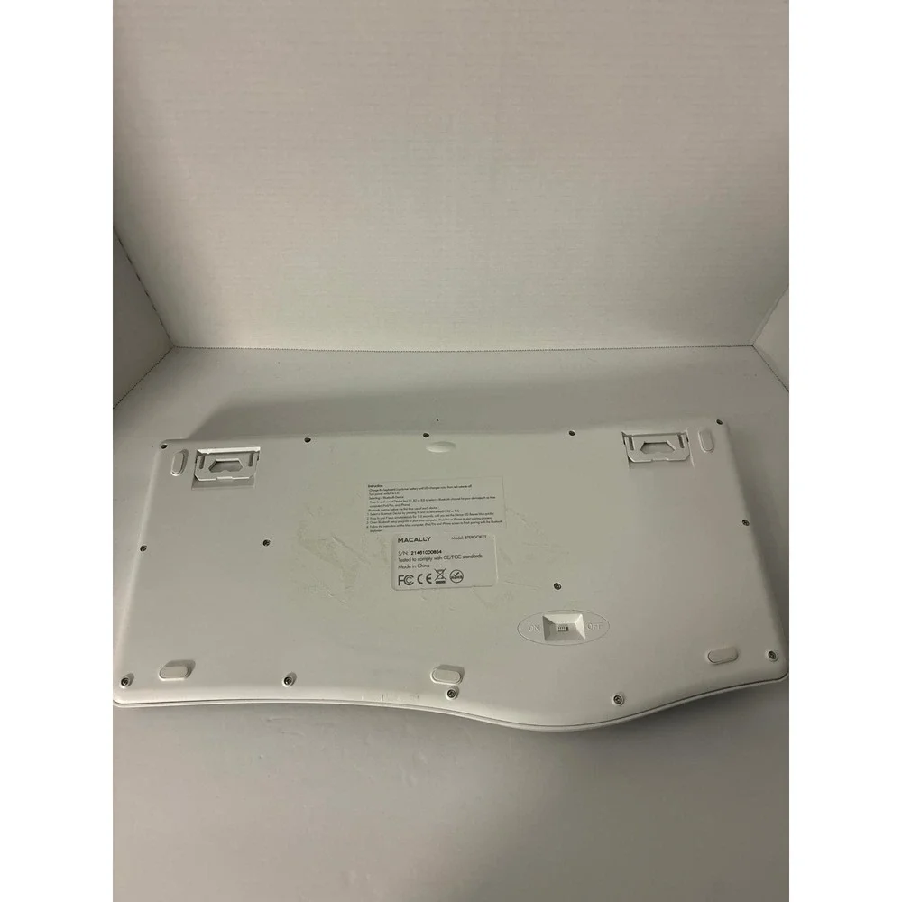 Macally BTERGOKEY Wireless Bluetooth Ergonomic Keyboard White Untested As-Is